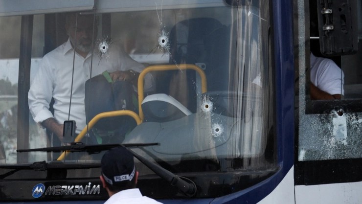 Jerusalén vivió su ataque más mortífero desde 2023: seis muertos y heridos en un tiroteo en Ramot. Israel refuerza la seguridad.