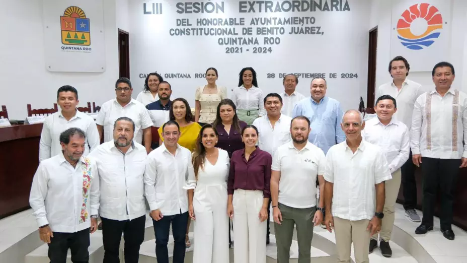 Reconocen el liderazgo de Mara Lezama para mejorar la infraestructura y modernización de Cancún
