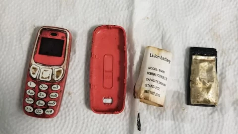 medicos-nokia-3310-estomago