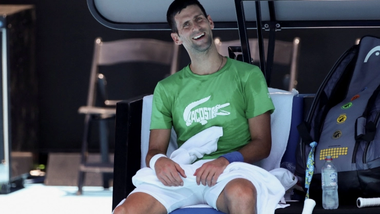 djokovic empresa medicamento covid-19