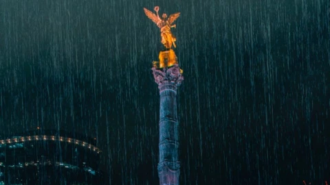 Fuertes-lluvias-en-la-CDMX-provocan-caos-vial-en-diferentes-alcaldías