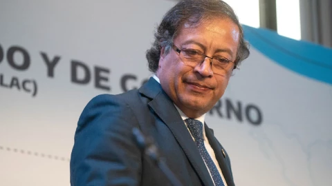 El presidente de Colombia, Gustavo Petro, pidió su renuncia de todo su gabinete.