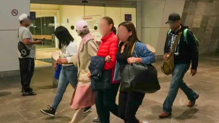 Fiscalía de Quintana Roo y FGR arrestan a dos mujeres por administración fraudulenta