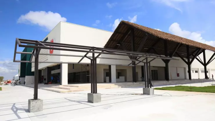 Tren Maya: Supervisa Mara Lezama avances en estación de Chetumal