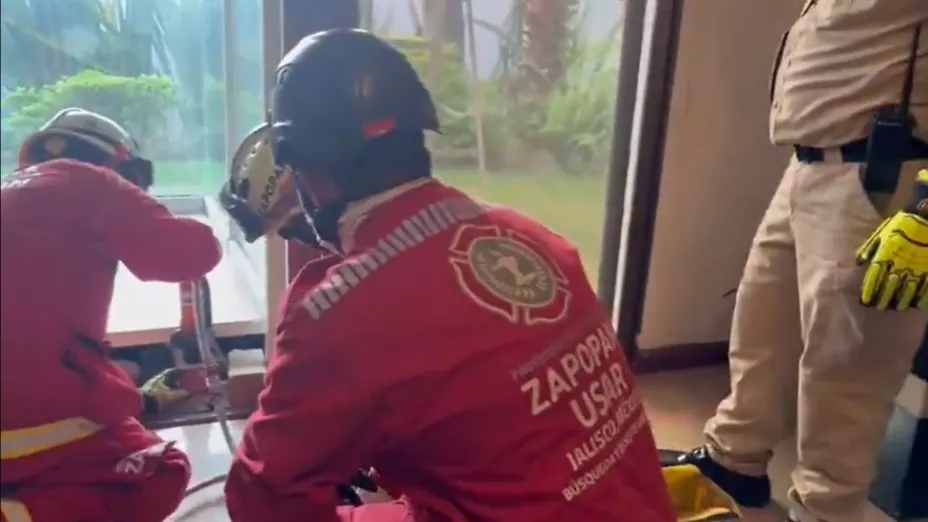 Mujer muere aplastada por un elevador.jpg