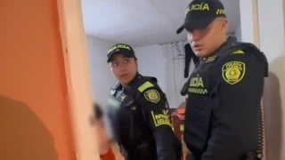 Rescate de niño que pedía comida desde una ventana en Suba, Colombia