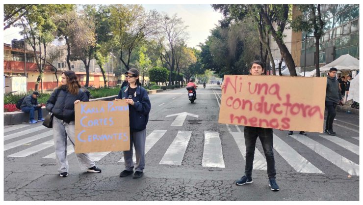 Familia protesta en calles de CDMX por el asesinato de la conductora Karla Patricia Cortés
