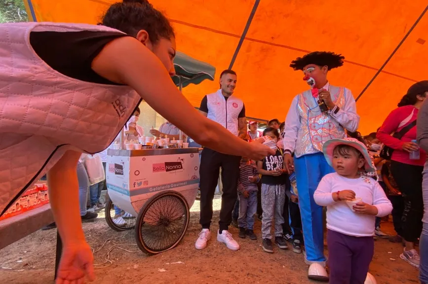 Visitamos a los niños de las ladrilleras de Chalco, Edomex y les llevamos un dulce regalo. ¡Revive los mejores momentos!