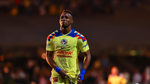 Julián Quiñones, América