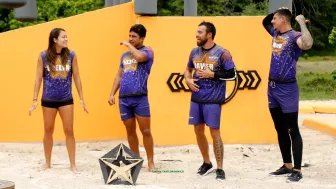 Equipo azul por premio Exatlón México.