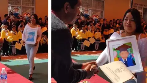 Homenaje a niño fallecido en graduación de kinder