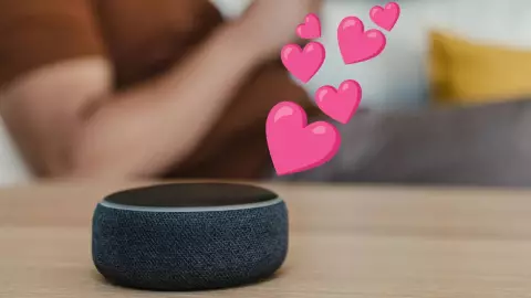 ¿Cuál es el modo enamorada en tu bocina inteligente y cómo se activa?