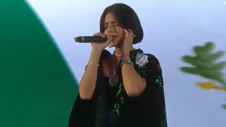angela_aguilar_himno_nacional .jpg
