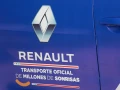 RENAULT. EL TRANSPORTE OFICIAL DE MILLONES DE SONRISAS
