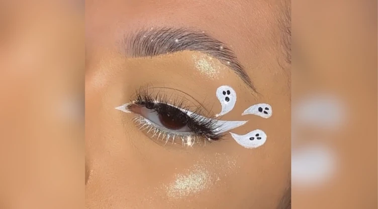 Cómo usar el eyeliner blanco para realzar la mirada con tu maquillaje de Halloween