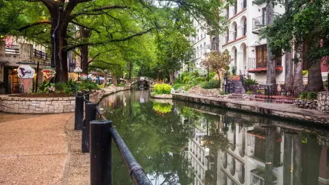  San Antonio River Walk ha sido reconocido como uno de los destinos m&aacute;s pintorescos para visitar