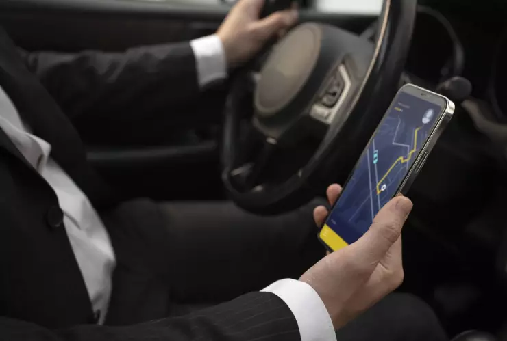 ¿Qué sucede con el ingreso de Uber y los taxistas en Cancún? La operación divide opiniones