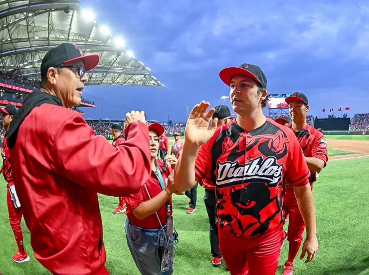 Trevor Bauer se va de Diablos Rojos del México o se queda
