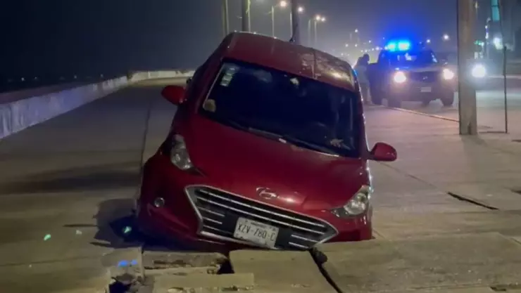 Carro malecón Coatzacoalcos, Veracruz