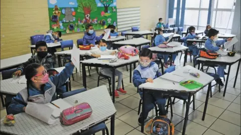 Siete estados regresan a clases presenciales el 14 de febrero