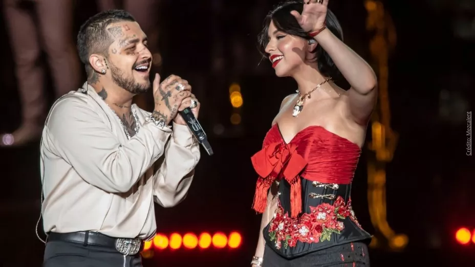 Ángela Aguilar y Christian Nodal (2).jpg