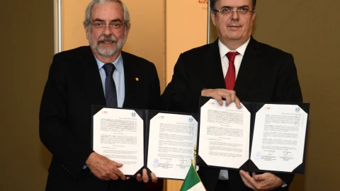 IMPULSAR&Aacute;N UNAM Y SRE APOYO CIENT&Iacute;FICO Y TECNOL&Oacute;GICO A CONNACIONALES EN EL EXTERIOR
