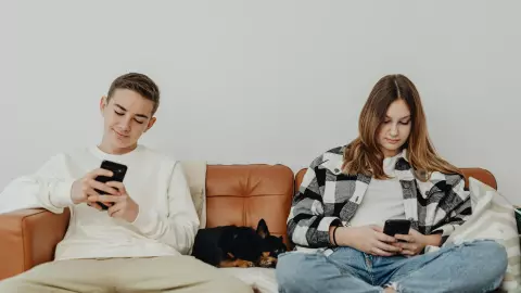 ¿Debes cambiar de teléfono? Estos son los celulares que se quedarán sin WhatsApp en febrero de 2025