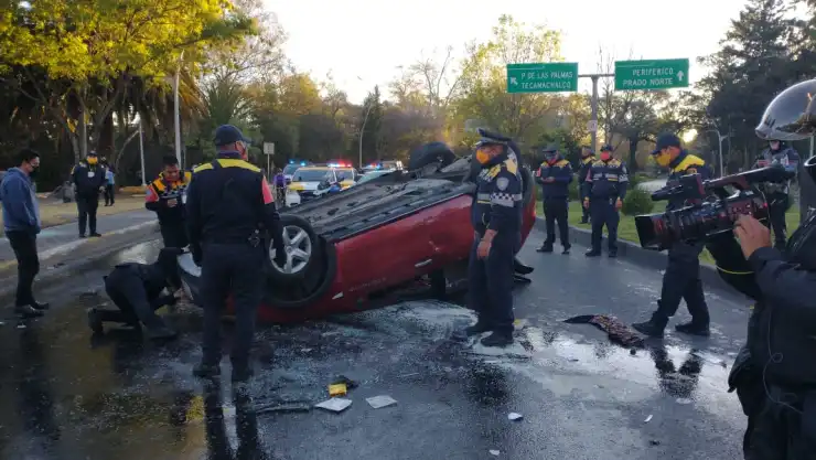 auto volcado.jpeg
