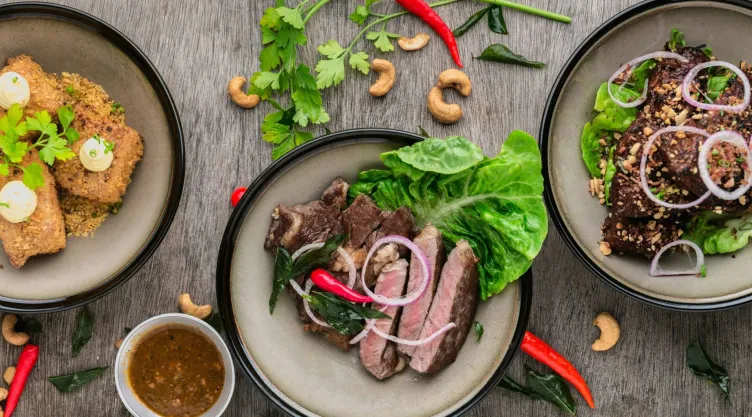 Los 3 alimentos que jamás debes comer al mismo tiempo