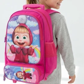 5 mochilas de Masha y el Oso para comprarle a tu hijo o hija