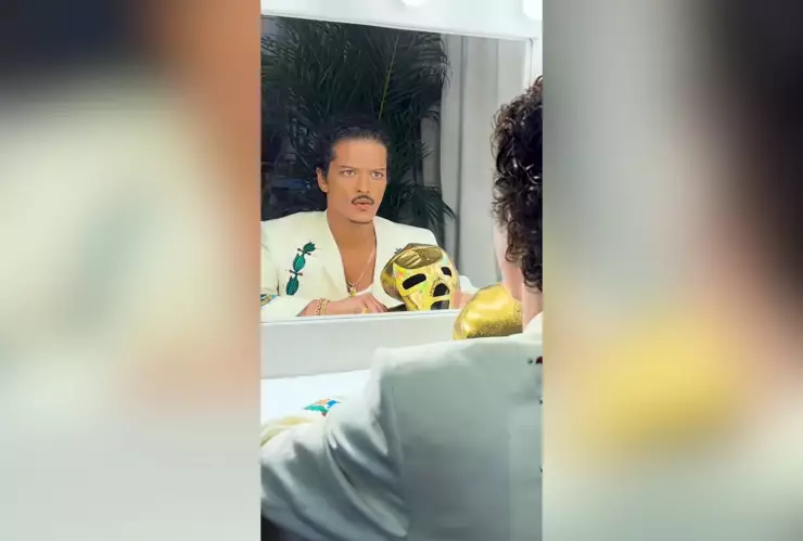 Bruno Mars le rinde homenaje a la cultura mexicana a través de redes sociales