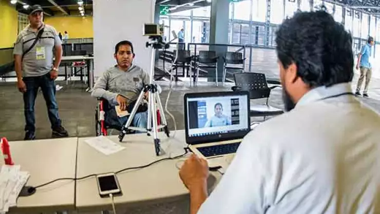 Dan cursos a profesores de la UNAM para incluir a alumnos con discapacidad en línea