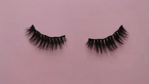 Algunas extensiones de pestañas pueden dar un efecto natural