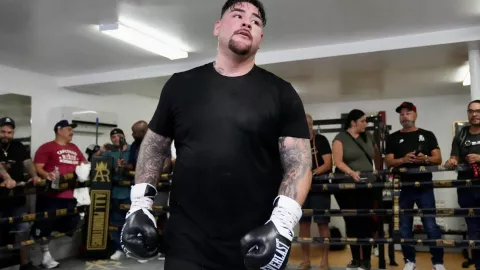 Andy Ruiz en entrenamiento para pelea ante Luis Ortiz