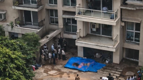 Tres hermanas fueron halladas SIN VIDA mientras sus padres dormían; esto les pasó