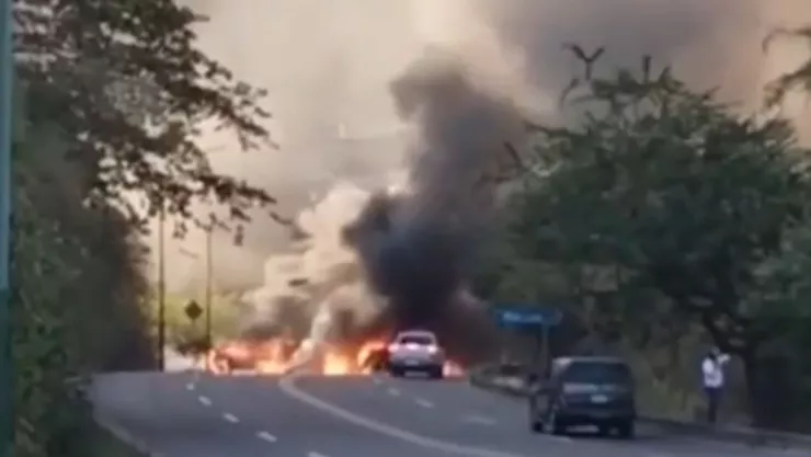 Bloqueo carreteras.jpg