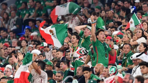 FIFA abre expediente contra México por cánticos homofóbicos