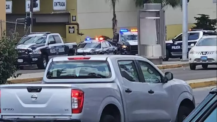 🚨VIDEO: Se registra fuerte operativo en el Hipódromo; hay dos detenidos