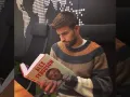 Pique leyendo.jpg