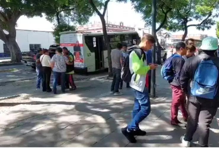 Carambola de microbuses deja 14 lesionados en el Paseo Bravo hoy