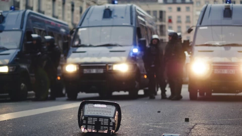Un atacante disparó contra cinco personas en Francia.