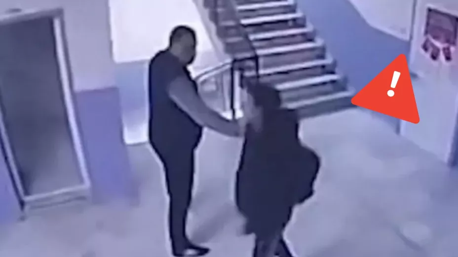 VIDEO SENSIBLE: Director escolar es arrestado tras empujar a niño autista por las escaleras en Turquía