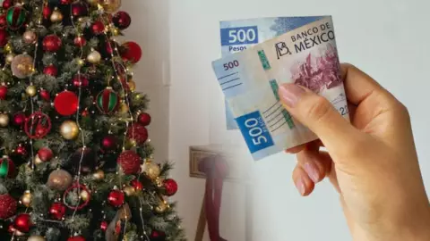 a el pago del aguinaldo.jpg