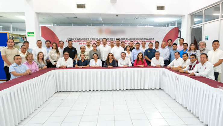 Hoteleros firman convenio para habilitar refugios anticiclónicos en 42 escuelas de Cancún y 3 ciudades más.jpg