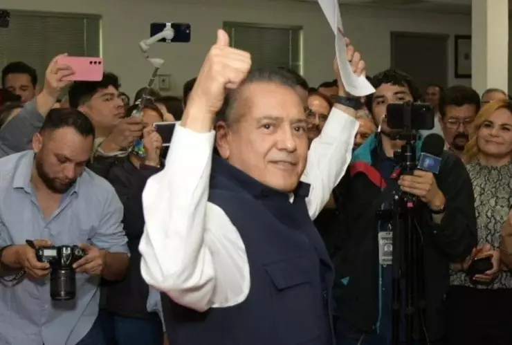 De Manlio Fabio a Carolina Viggiano, ellos son los políticos que se registraron para buscar un lugar en el Senado