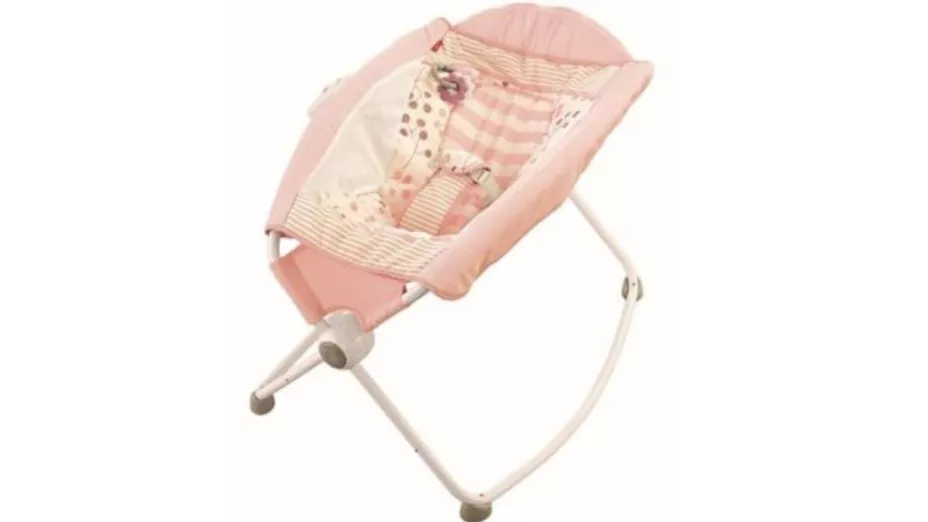 Retiran sillas mecedoras en Estados Unidos tras la muerte de 100 bebés