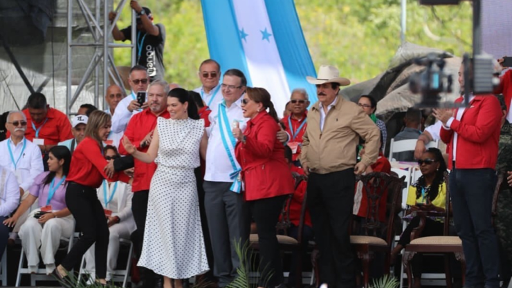 ¿por qué Ebrard podría perder la nacionalidad?