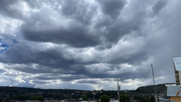 Emiten alerta por vientos de hasta 65 km/h y tormentas en el estado