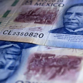 ¿Cuánto debe México y cómo te afecta_ La deuda llegaría a 80 billones de pesos_ $611 mil por mexican.jpg
