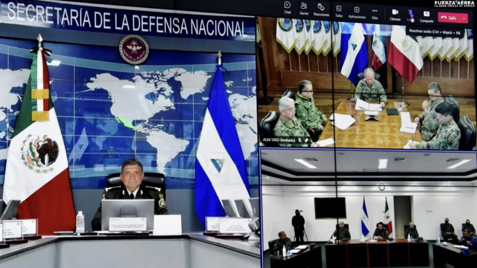 Luis Cresencio Sandoval en reunión virtual.